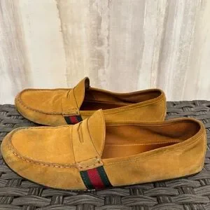 Gucci | Shoes | Gucci Tan Suede Loafers Slipon Elegance  display picture 1